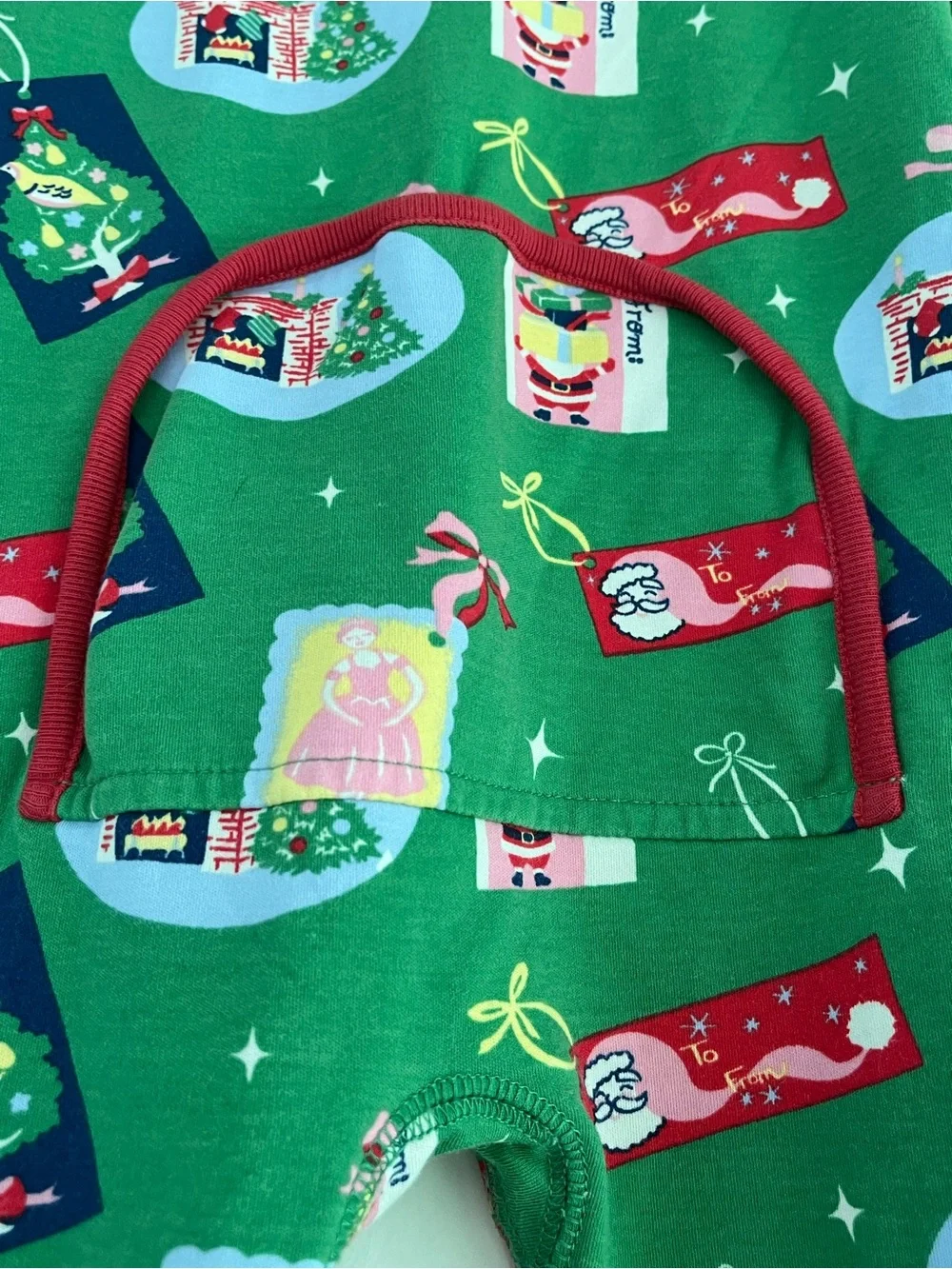 The Beaufort Bonnet Company Noelle’s Night Night Need A Little Christmas Size 3T